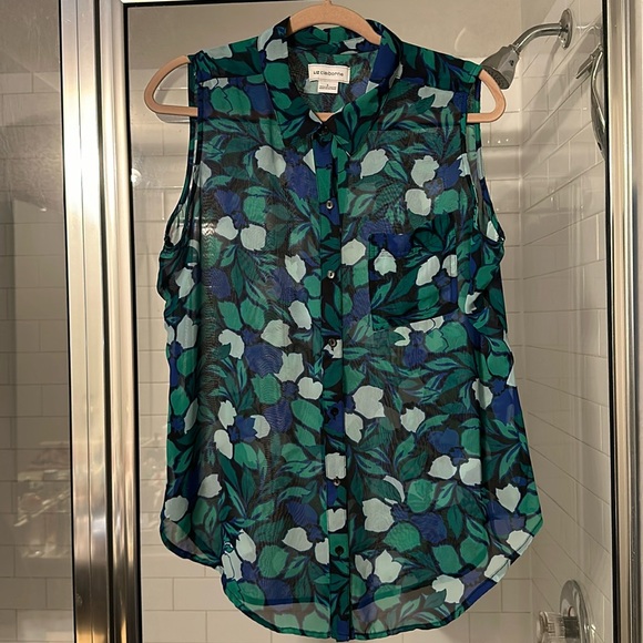 Liz Claiborne Sheer Sleeveless Button Down Top - Picture 1 of 7